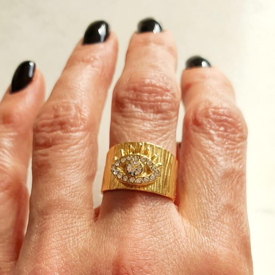Bague Chevalière Réglable avec Œil Protecteur en Diamant - Élégance et Protection - AlbertineAndTheSun
