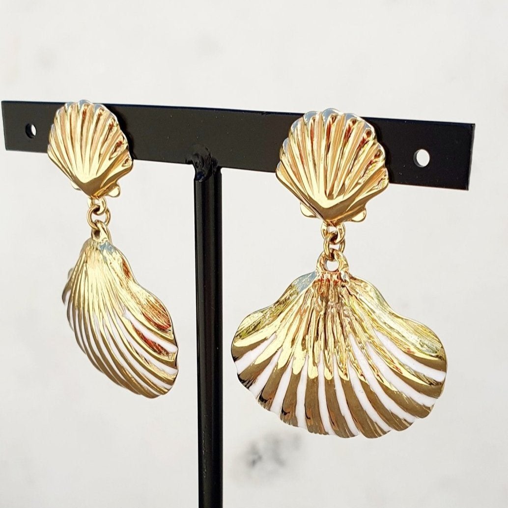 Boucles Coquillage Doré - AlbertineAndTheSun