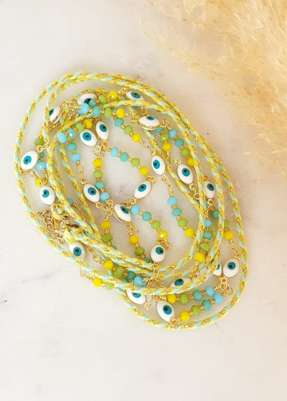 Bracelet multi - rang avec chaîne et perles - Œil de protection, acier inoxydable, réglable, vert citron, jaune, bleu et or - AlbertineAndTheSun