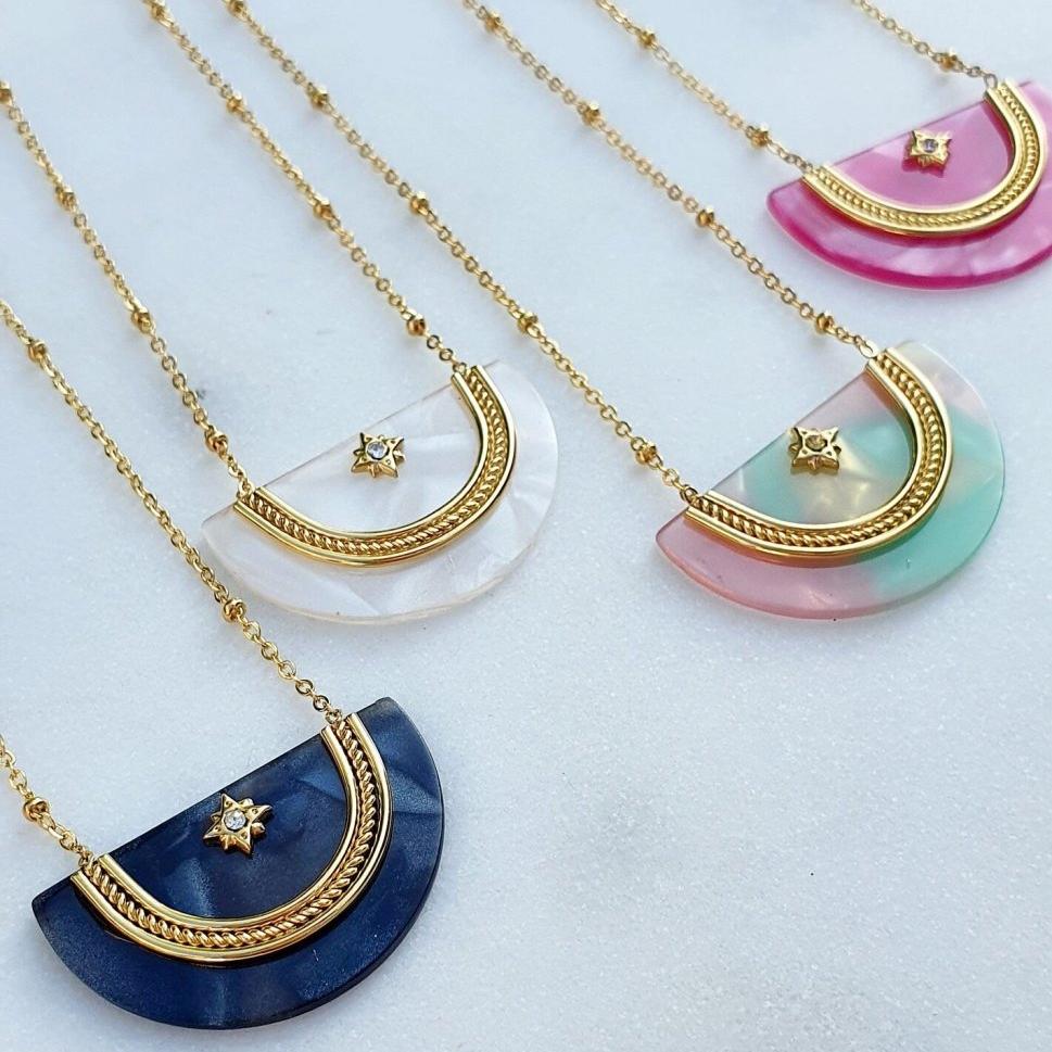Collier "Demi - Cercle Lune" - Talisman Étoile - AlbertineAndTheSun
