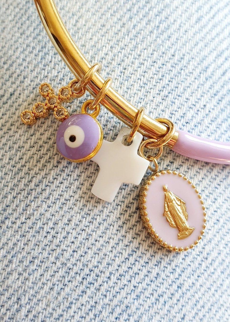 Jonc de Couleur et Doré avec Pendentif Madone, Croix, Œil en Acier Inoxydable - Grigris Religieux Protecteur - AlbertineAndTheSun